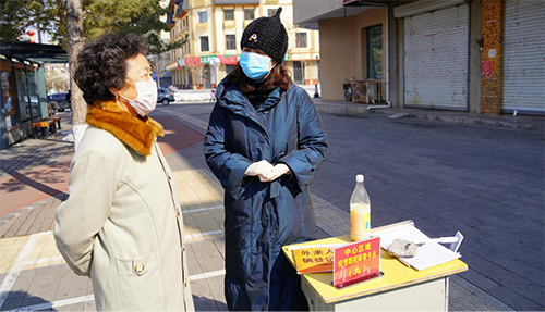 【最美逆行者】戰(zhàn)疫女神，節(jié)日快樂